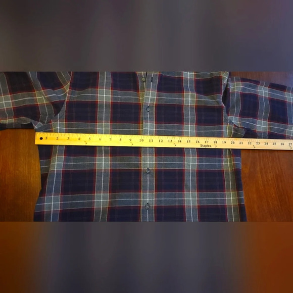 UNTUCKit Alentejo Button Down Shirt Men’s Large Slim Fit  Maroon and‎ Navy Plaid - Picture 3 of 12